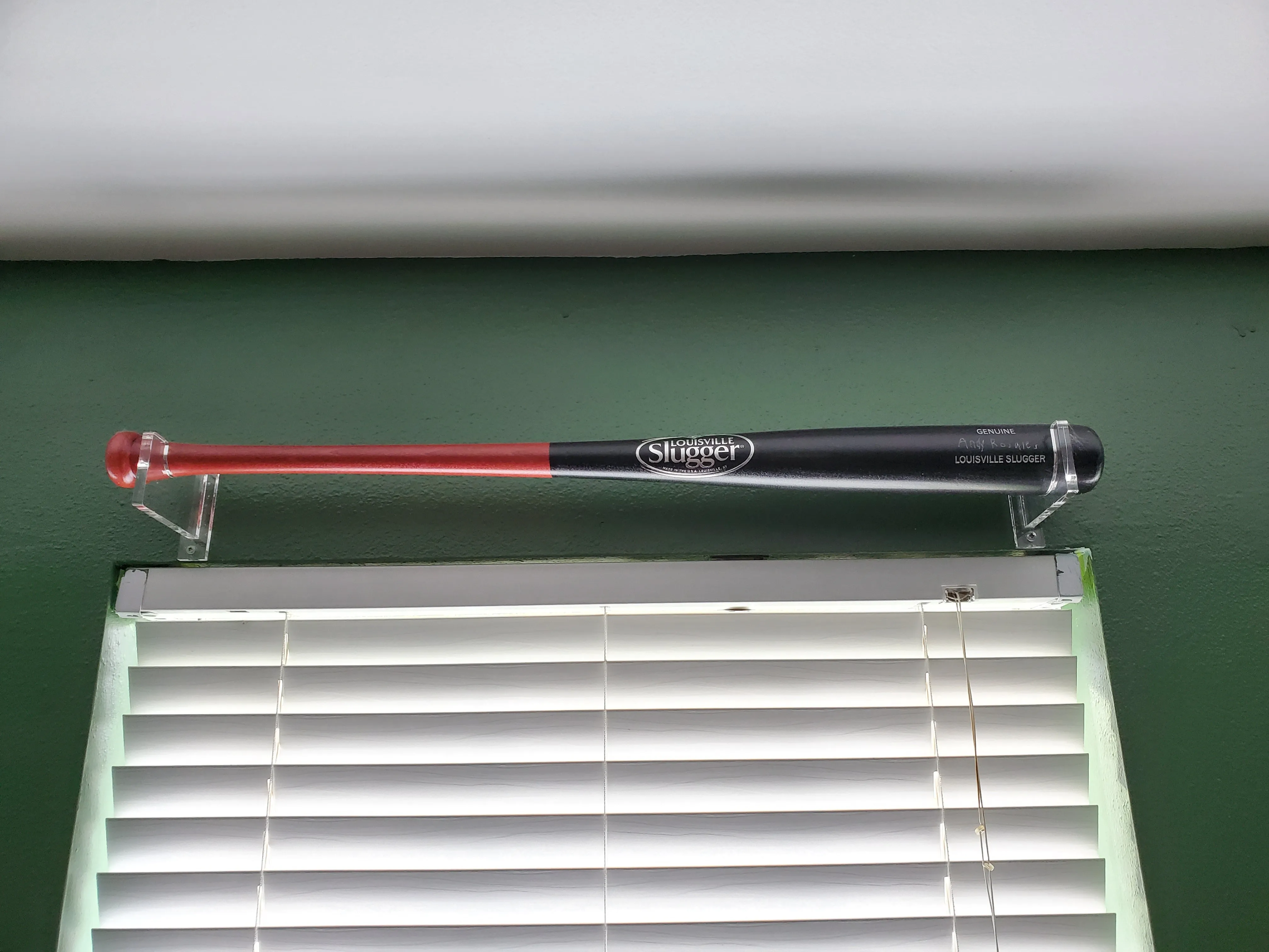 Acrylic Wall Mounts and Display Stands for Regular Baseball Bat