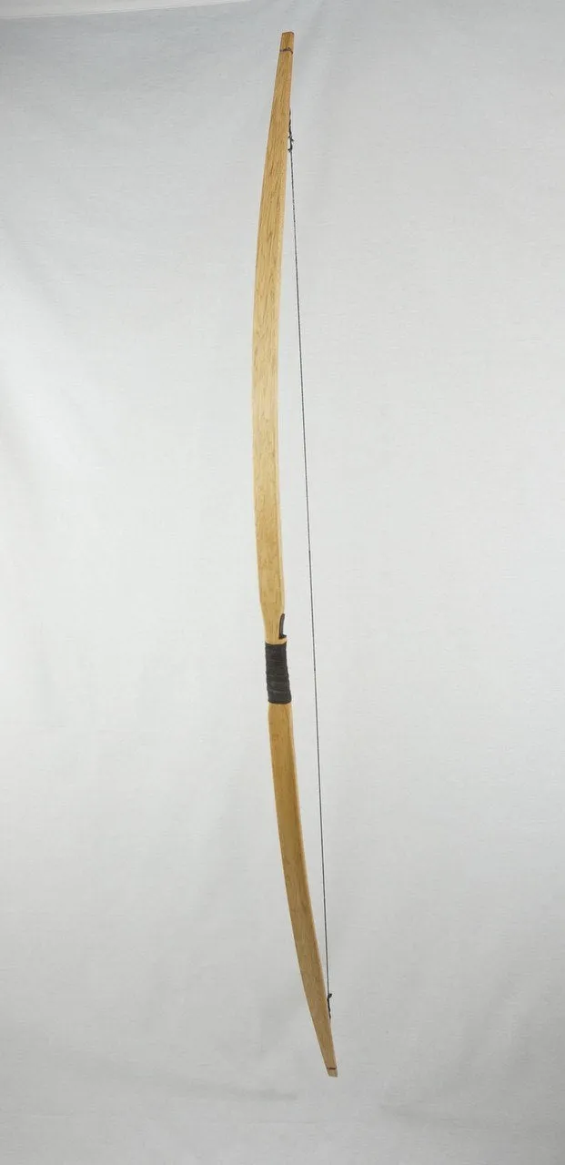 Classic Traditional Longbow