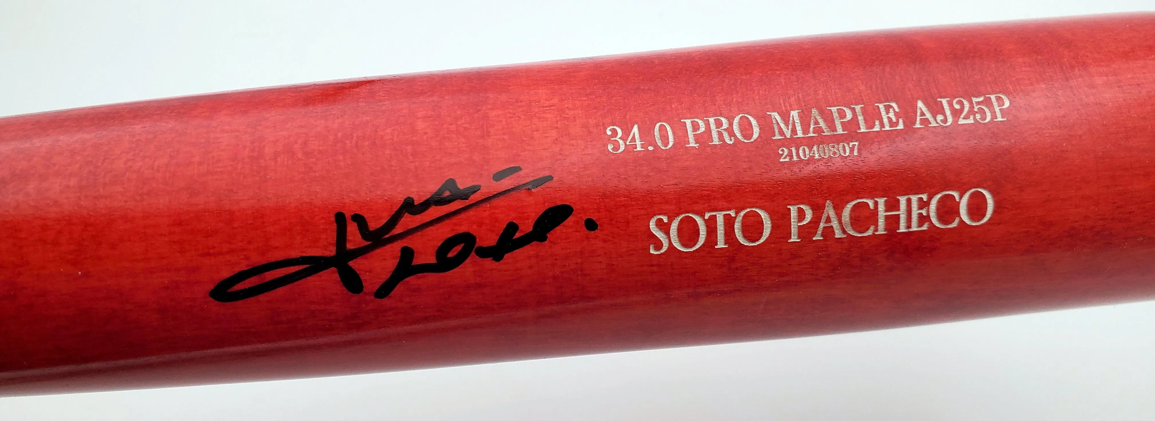 Juan Soto Autographed Red Old Hickory Game Model Bat Washington Nationals Beckett BAS QR Stock #195175